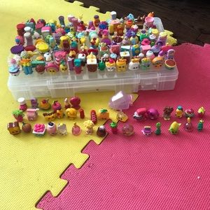171 Piece Shopkin Bundle